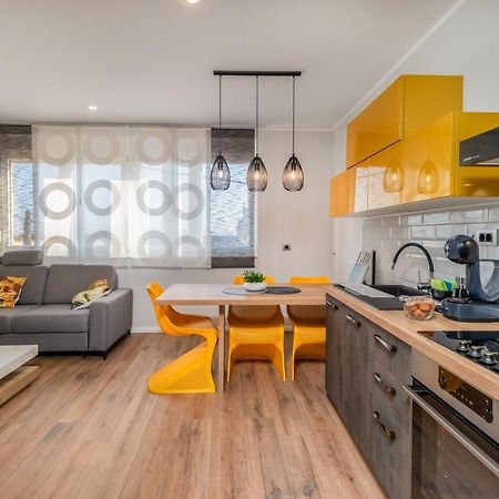 Adastra Apartments With Private Parking And Floor Heating Риека Экстерьер фото